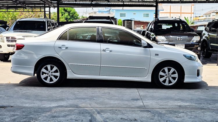 Toyota Altis 2010 2.0 V Sedan เบนซิน เกียร์อัตโนมัติ ขาว รูปที่ 4