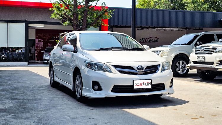 Toyota Altis 2010 2.0 V Sedan เบนซิน เกียร์อัตโนมัติ ขาว รูปที่ 3