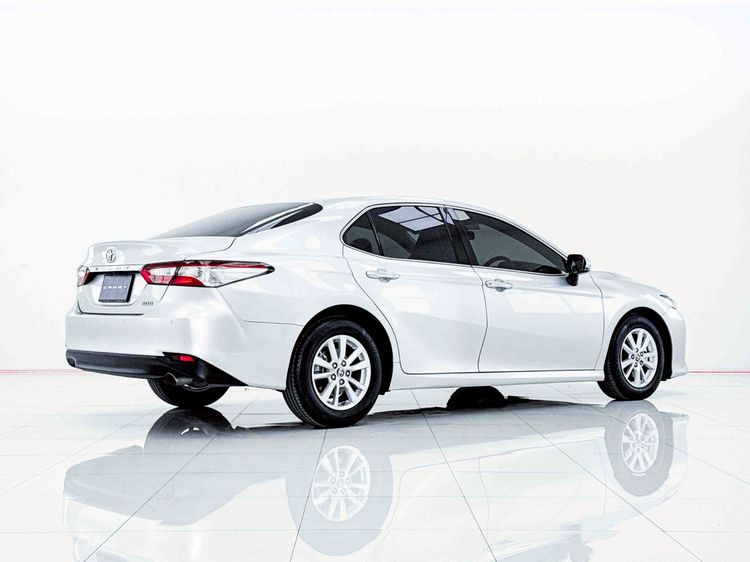 Toyota Camry 2019 2.0 G Sedan เบนซิน ไม่ติดแก๊ส เกียร์อัตโนมัติ เทา รูปที่ 4