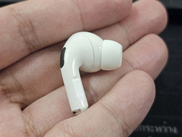 Airpods Pro ตัวแรก สภาพไม่สวย แต่ใช้งานได้ดีทุกอย่าง2900 รูปที่ 6