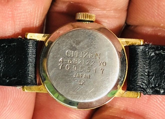 Citizen หน้าปัดสีทอง ระบบไขลาน รูปที่ 4