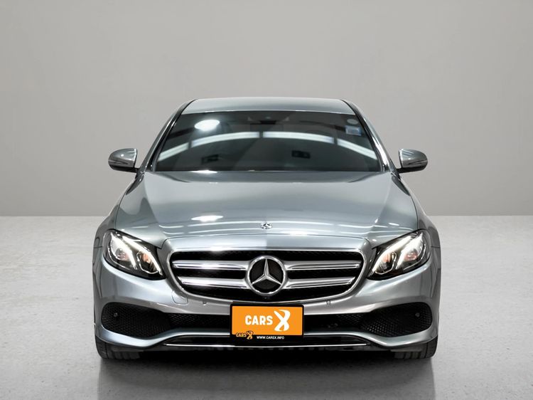 Mercedes-Benz E-Class 2017 E350 Sedan ปลั๊กอินไฮบริด (PHEV) ไม่ติดแก๊ส เกียร์อัตโนมัติ เทา รูปที่ 2