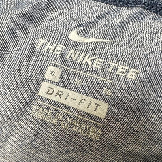 เสื้อยืด Nike Dri-FIT​ Size XL​ รูปที่ 3
