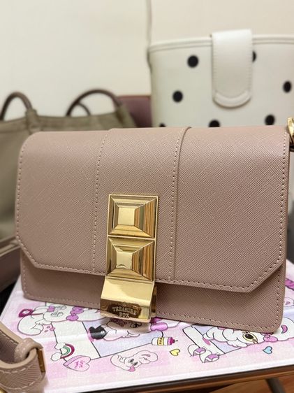 ไม่ระบุ อื่นๆ อื่นๆ อื่นๆ กระเป๋า ATB สี sand layer s