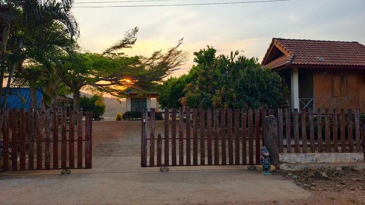 ขายที่ดินติดริมโขงเชียงคานพร้อมรีสอร์ท รูปที่ 2