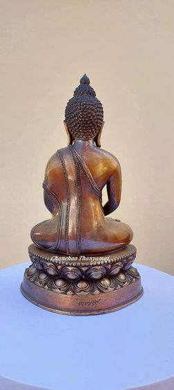 พระบูชาพระพุทธยุทธภูมิรังสี เนื้อโลหะรมมันปู ผิวหิ้ง หน้าตัก 7 นิ้ว วัดป่าชัยรังสี จ.สมุทรสาคร กองบังคับการฝึกพิเศษ  รูปที่ 2