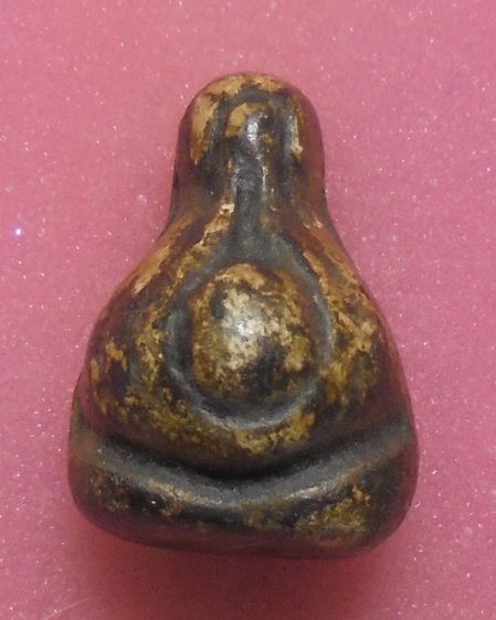 พระปิดตา เนื้อผงคลุกรัก ไม่ทราบที่