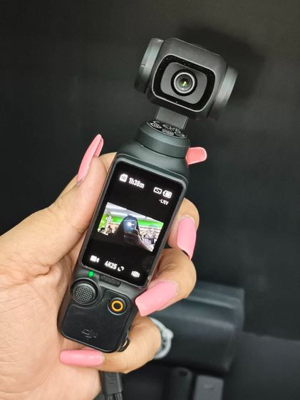 Toshiba DJI Osmo Pocket 3 เซนเซอร์ 1 นิ้ว 4K 120fps จอหมุนได้ กันสั่น 3 แกน Vlog Pro Camera