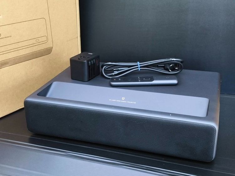 Xiaomi Mi Laser Home Cinema 4K Ultra Short Throw โปรเจคเตอร์เลเซอร์ 4K UST ลําโพงในตัว HDMI ARC รูปที่ 6
