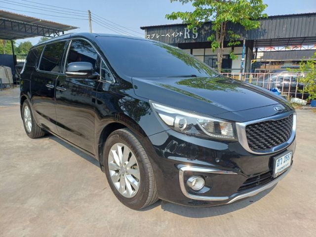 รถ Kia Grand Carnival 2.2 EX สี ดำ
