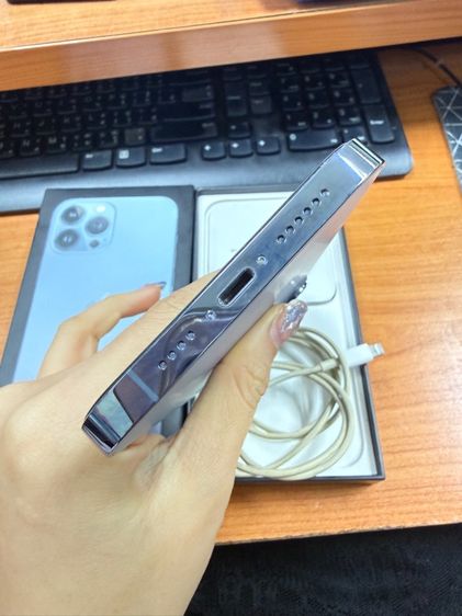 iphone 13promax 256gb ศูนย์ไทย มีตำหนิอ่านก่อน รูปที่ 5