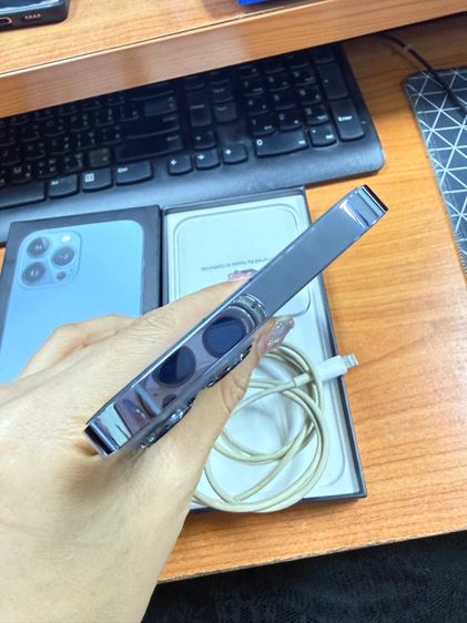 iphone 13promax 256gb ศูนย์ไทย มีตำหนิอ่านก่อน รูปที่ 3