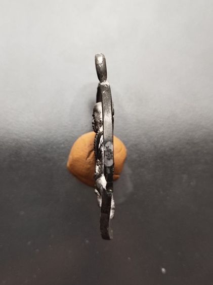 เหรียญหล่อโบราณ ร.ศ.232 หลวงปู่หมุน  รูปที่ 3