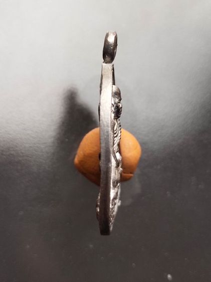 เหรียญหล่อโบราณ ร.ศ.232 หลวงปู่หมุน  รูปที่ 2