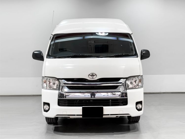 Toyota Commuter 2019 3.0 Van ดีเซล ไม่ติดแก๊ส เกียร์อัตโนมัติ ขาว รูปที่ 2