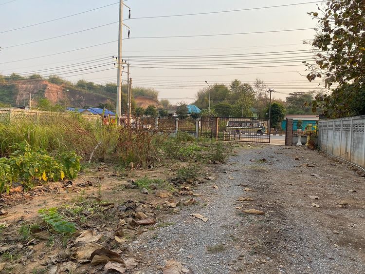 ที่ดินพร้อมสิ่งปลูกสร้าง รูปที่ 4