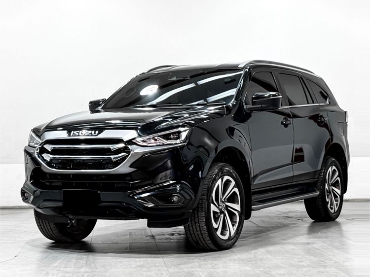 รถ Isuzu MU-X 1.9 ULTIMATE 2WD สี ดำ