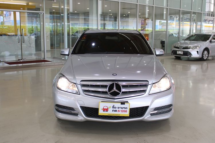 Mercedes-Benz C-Class 2013 C200 CGI Sedan เบนซิน ไม่ติดแก๊ส เกียร์อัตโนมัติ บรอนซ์เงิน รูปที่ 2