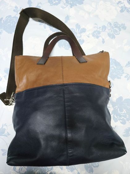 กระเป๋าสะพาย COACH THOMPSON