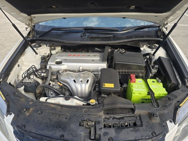 Toyota Camry 2015 2.0 G Extremo Sedan เบนซิน เกียร์อัตโนมัติ ขาว รูปที่ 4