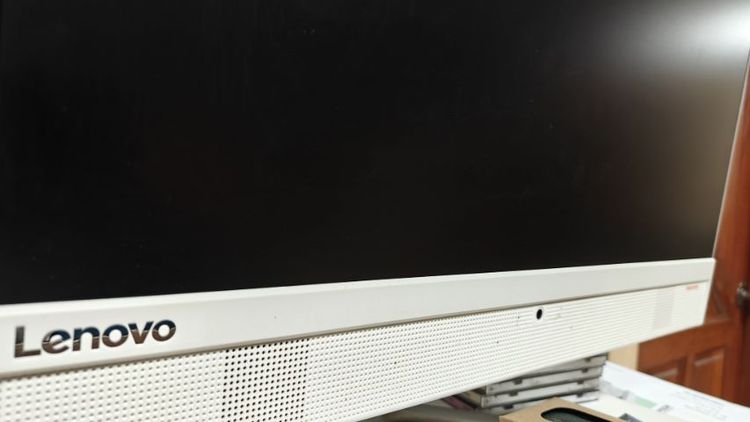 ใช่ USB วินโดว์ 8 กิกะไบต์ เจ้าของขายเอง All-in-One PC
LENOVO IdeaCentre-AIO 510-23ISH