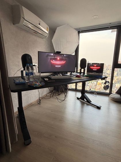 IKEA Height Adjustable Gaming Table รูปที่ 3