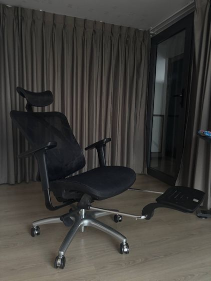 ขายเก้าอี้สำนักงาน SIHOO M57 ออกแบบตามหลักสรีรศาสตร์ ผ้าตาข่ายระบายอากาศได้ดี ช่วยให้คุณไม่เหงื่อออกแม้ในสภาพอากาศร้อนจัด เหมาะสำหรับกรุงเทพ รูปที่ 2