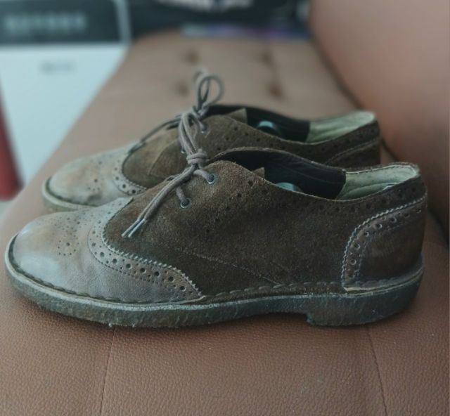 Clarks. วินเทจหนังฉลุ