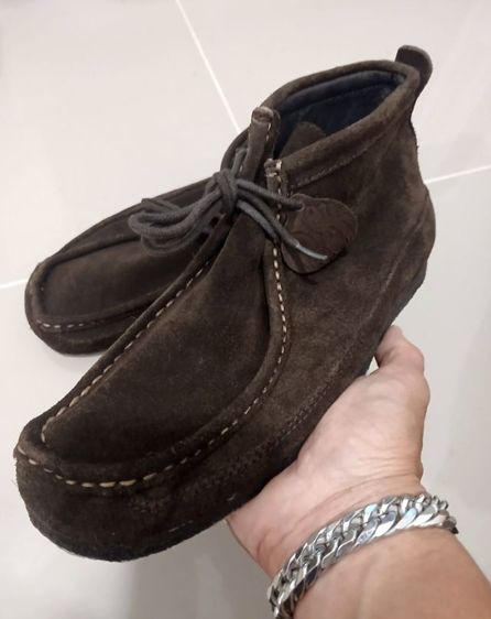 Clarka. โปรตุเกส