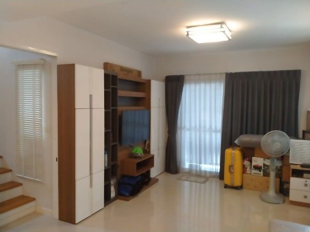 Land and Houses มีบางส่วน 2017 ใช่ ขายบ้านเดี่ยวหมู่บ้านมัณฑนา อ่อนนุช-วงแหวน4 ใกล้เมกะบางนา โลตัสบางนา สนามบินสุวรรณภูมิ ตลาดราม2 รัศมีไม่เกิน4กิโลเมตร เดินทางเข้าเมืองสะดวก รูปที่ 3