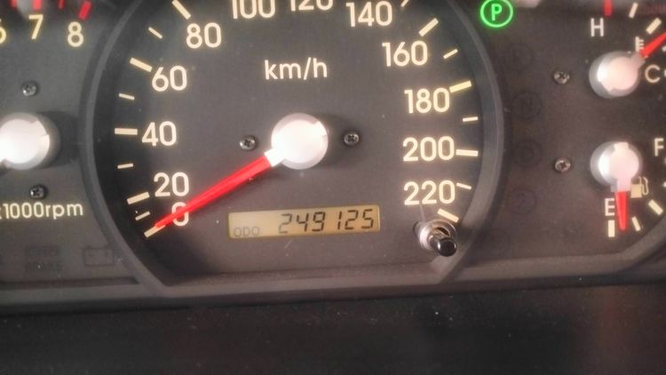 Kia Sorento 2010 รุ่นย่อยอื่นๆ Utility-car เบนซิน LPG เกียร์อัตโนมัติ เทา รูปที่ 3