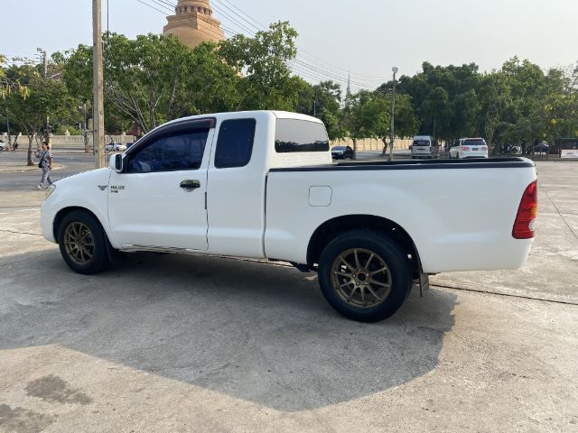Toyota Hilux Vigo 2009 2.5 J Pickup ดีเซล ไม่ติดแก๊ส เกียร์ธรรมดา ขาว รูปที่ 3