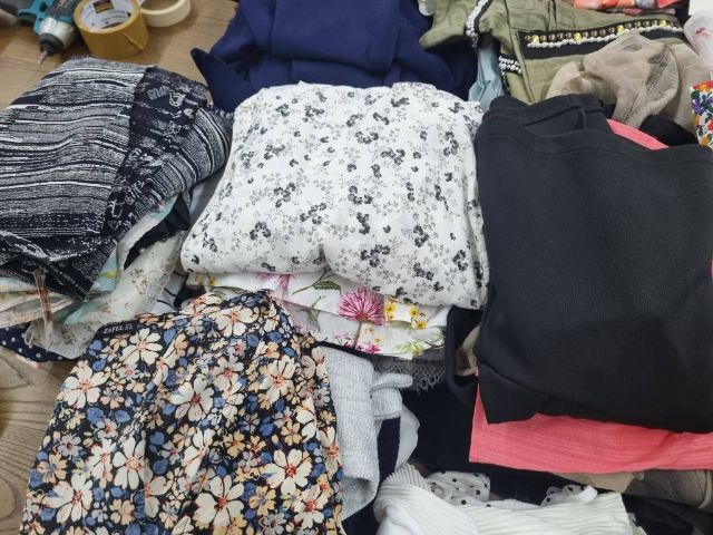 ❎️ปิดกิจการร้านเสื้อผ้ามือสอง❎️
ขายโล๊ะเสื้อผ้า รองเท้า กระเป๋า กางเกงยีนส์ในร้านมีประมาณ 200 ชิ้น  ขายเหมา 3,000 บาท เฉลี่ยชิ้นละ 15 บาท ลองแวะมาดูก่อนนะคะ ได้ไปคุ้มมากค่ะ

ซอยลาดกระบัง 54 รูปที่ 5