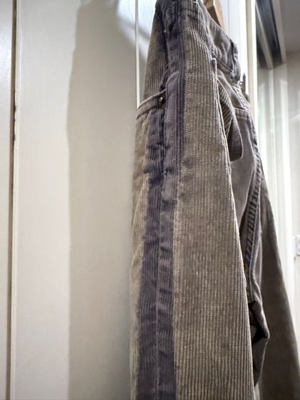 Armani Exchange cord pants made in China  รูปที่ 8