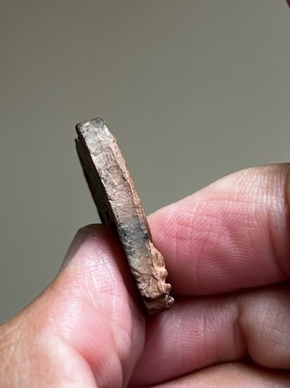 พระเนื้อดินเก่า รูปที่ 4