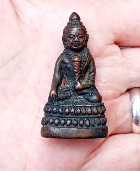 พระหลวงพ่อเต๋ วัดสามง่าม