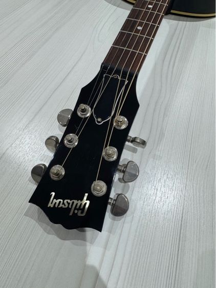 กีต้า gibson โปร่งไฟฟ้า รูปที่ 10
