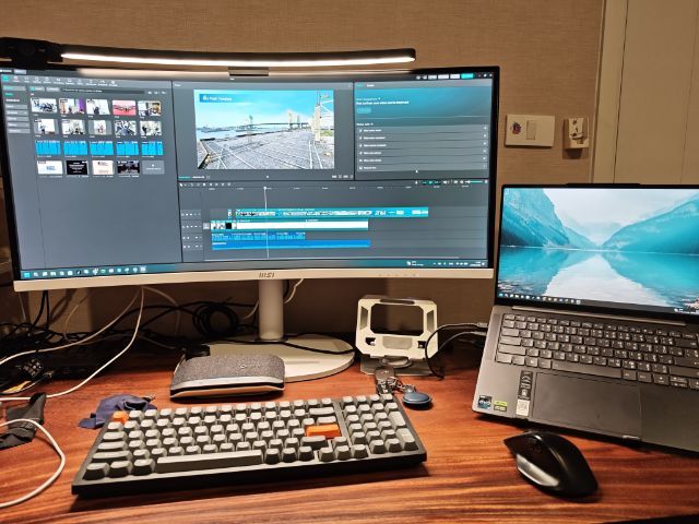 
Lenovo Yoga Pro 7i RTX 4050 6GB i7-13700H รูปที่ 3