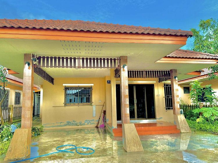 ขายบ้านใกล้โลตัสระนอง 3.3 กม. (6นาที)