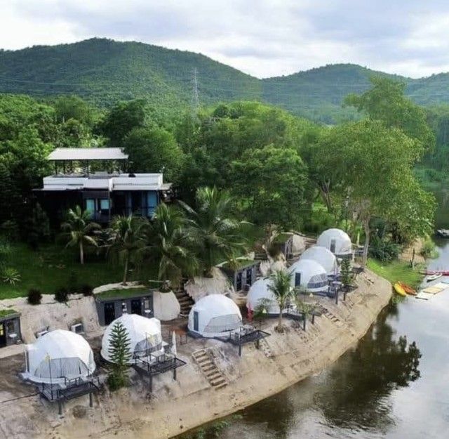 ขายรีสอร์ทติดแม่น้ำ
