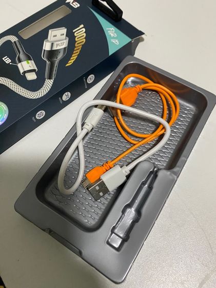 สายชาร์จ