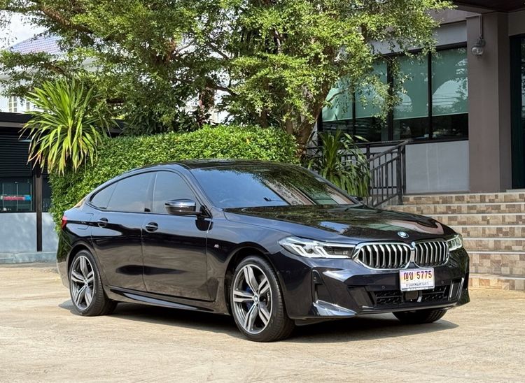รถ BMW Series 6 630i สี ดำ