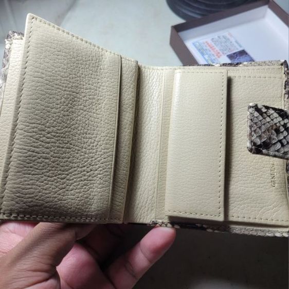 กระเป๋าสตางค์หนังแท้