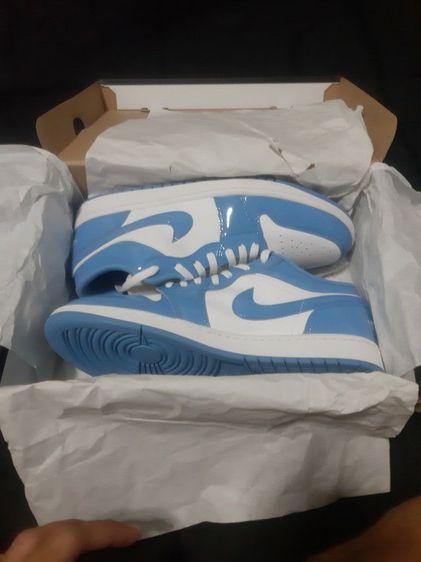 ฟ้า ผ้าใบ รองเท้าผ้าใบ UK 11 | EU 46 | US 11.5 Nike air Jordan low ของแท้มือ1 ไม่เคยใช้งาน ใช้มาจากช๊อป jd sports แฟชั่นไอซ์แลนด์
