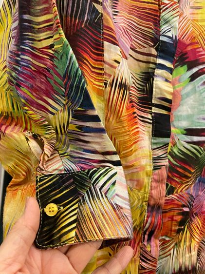 บาร์เลนเซียเอก้า เสื้อเชิ้ต เนื้อผ้าดีมากค่ะ สภาพใหม่เอี่ยม รูปที่ 4