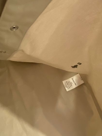 คริสเตียนดิออร์(ติดจองค่ะ) เสื้อเชิ้ตสภาพใหม่เอี่ยม รูปที่ 7