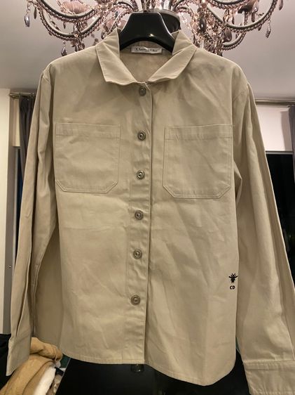 คริสเตียนดิออร์(ติดจองค่ะ) เสื้อเชิ้ตสภาพใหม่เอี่ยม