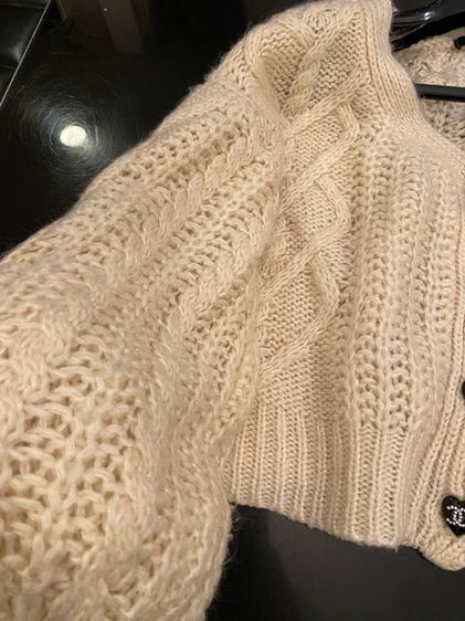 ชาแนลไหมพรมฝรั่งเศส ถักทั้งตัว สภาพใหม่เอี่ยม รูปที่ 9