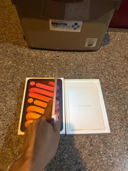 ขายiPadMini6สีใหม่หายากPink256กิ๊กWifi Celluer ใส่ซิมได้ยกกล่องอีมี่ตรงอุปกรยังไม่แกะใช้จอสวยกริปๆหายากมากๆถูกมากกกก รูปที่ 5