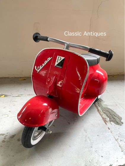 รถถีบเด็ก เวสป้า สีแดง สะสม